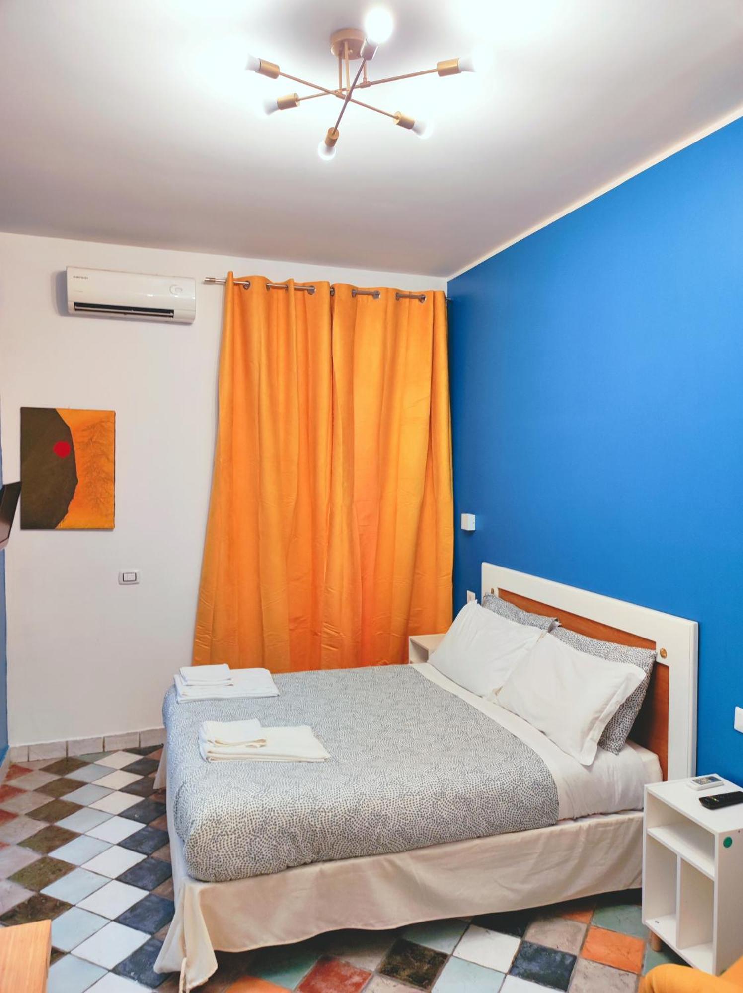 Firenze32 Panzió Nápoly Szoba fotó